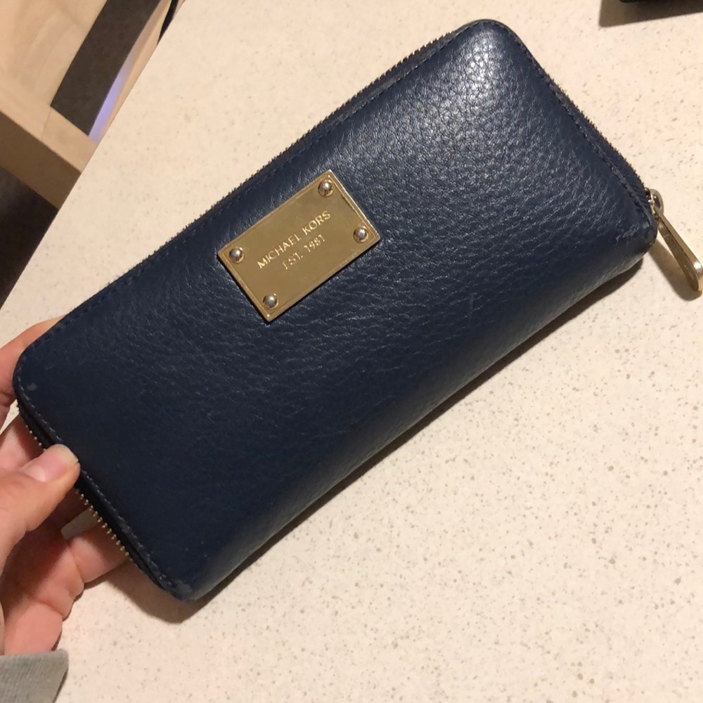 Michael Kors wallet